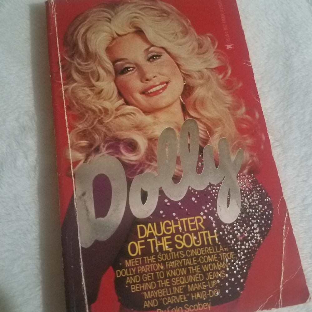 📚 4/$10 Dolly daughter of the South vintage paperback book